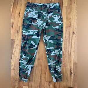 EXCELLENT used condition camo print joggers  size 7